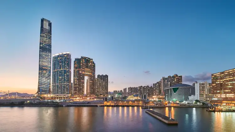 Hotels in Harbor City