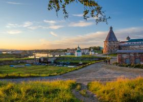 Flights from Saint Petersburg(LED) to Talagi Airport(ARH)