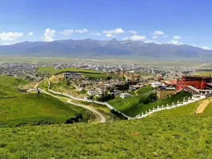 Letong Ancient Town · Qianhu Tibetan Village