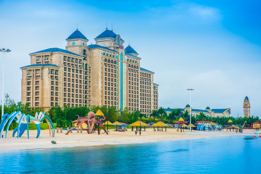 Xiahe to Nantong Flights