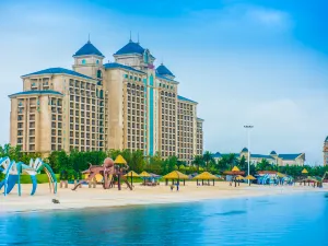 Bihai Silver Sand (Venice Hotel on the Sea)