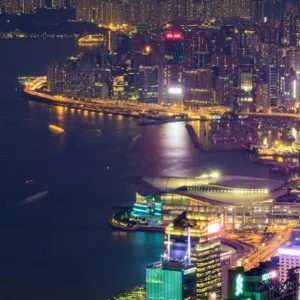 維港景點推介:浪漫維港船河、邊野餐邊欣賞維港夜景之選