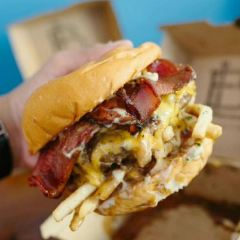 B L Burgers User Photo