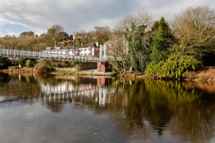 Hotel dekat Daly's Bridge