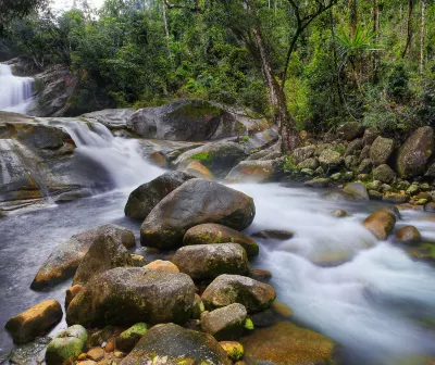 Hotels near Great Barrier Reef