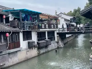 Xinchang Ancient Town