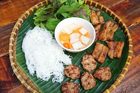 BEPMEIN 1 - LE THANH TON