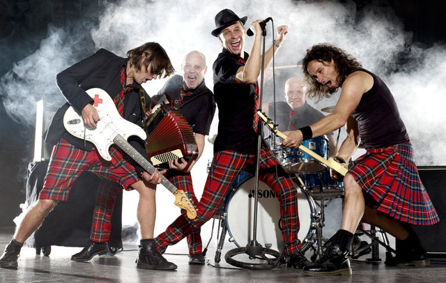 Brings Tour | FZW