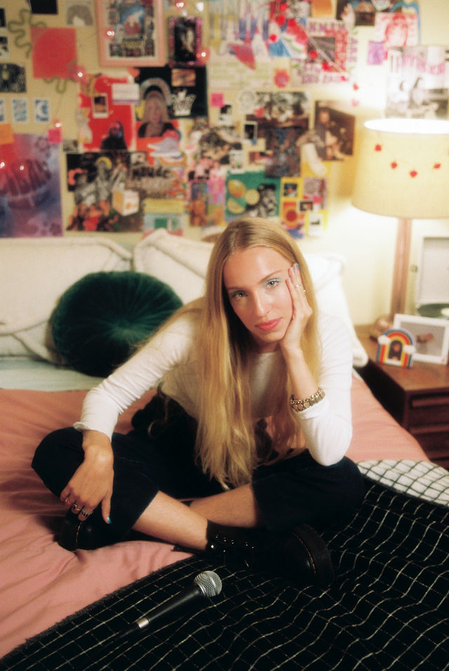 【샌프란시스코】Maude Latour 투어 | The Independent
