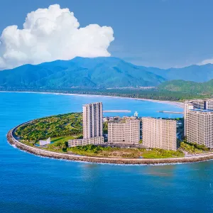 日月灣