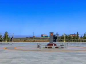 Mandula Port Boundary Monument Square