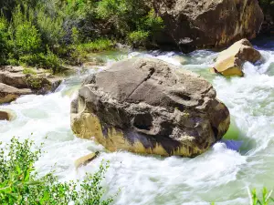 Cottonwood Creek Park