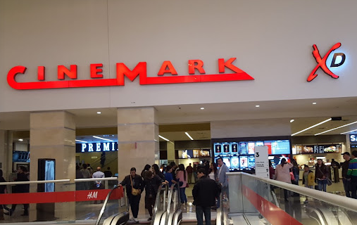 Cinemark Multiplaza