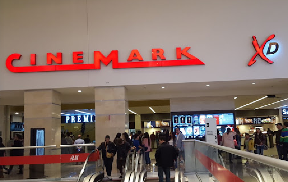 Cinemark Multiplaza