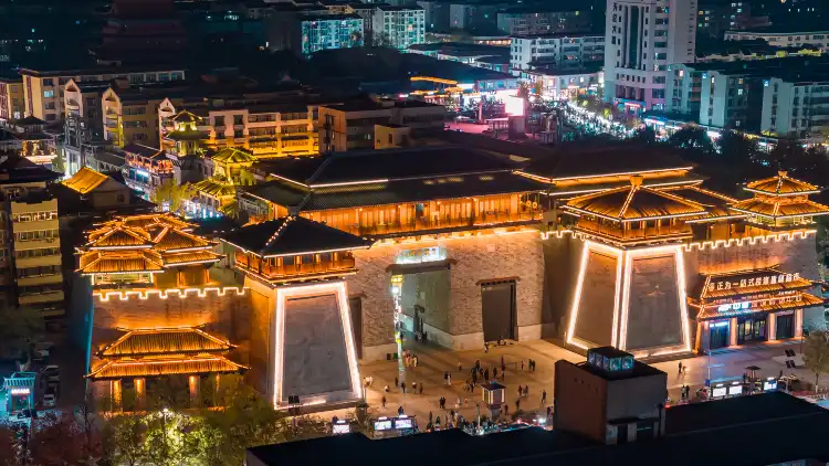 Hotels near Caowei Ancient City