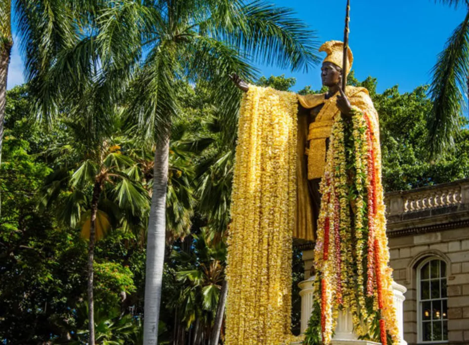 King Kamehameha Celebration Lei Draping (Honolulu) | Honolulu