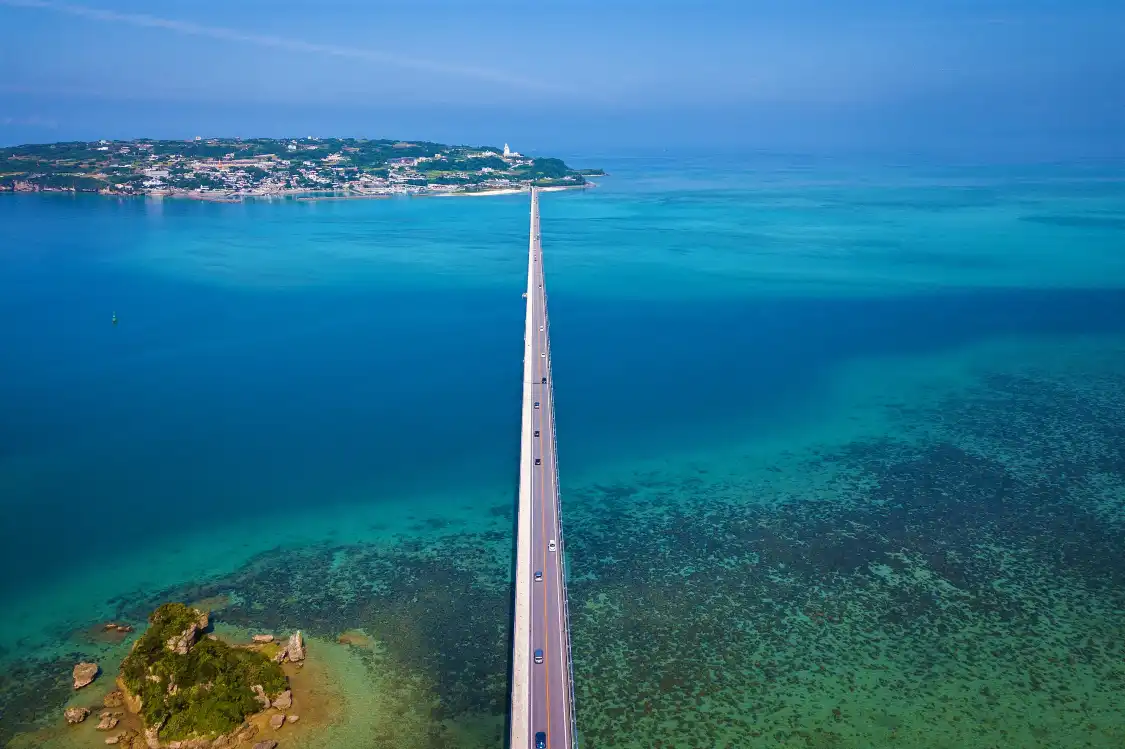 Hotels near Kouri Big Bridge