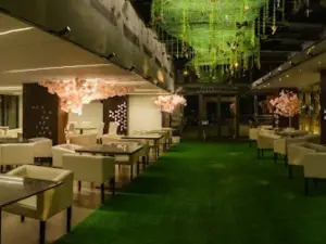 Real Thai Sky Cafe