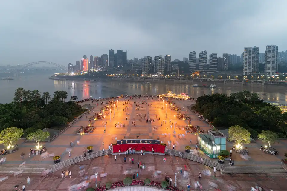 5_Chaotianmen Square