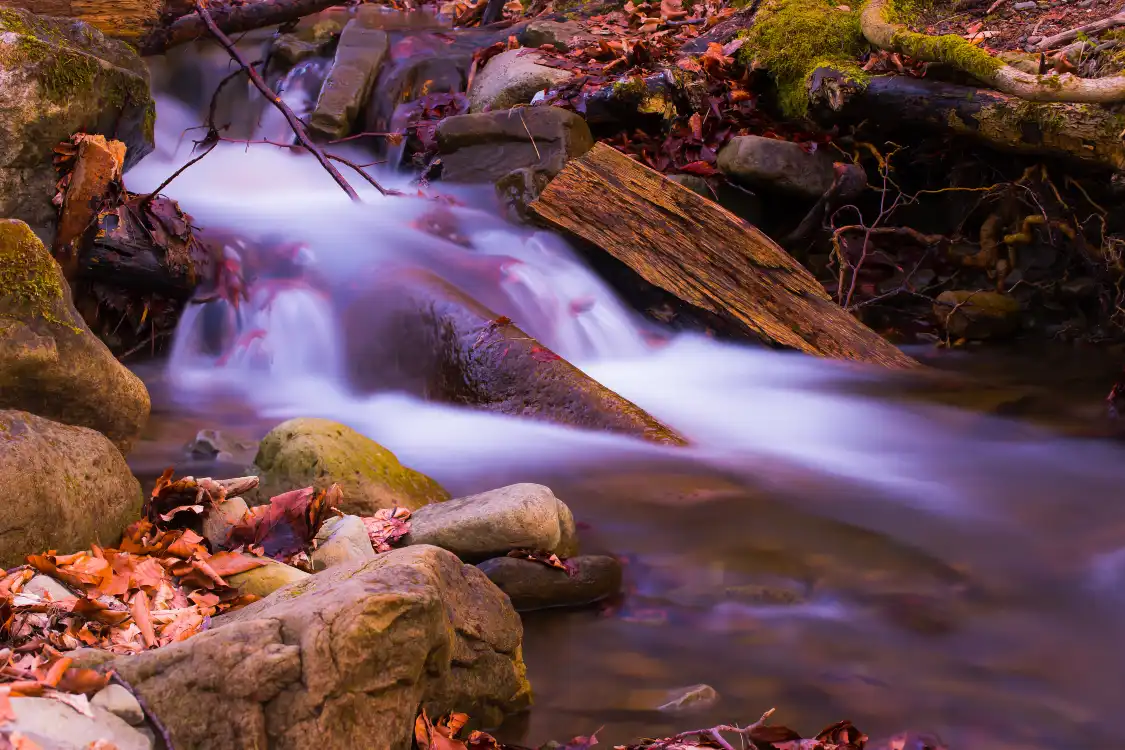 Hotels near Tongjianchong Waterfalls Scenic Area