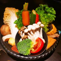 筑间幸福锅物(BFC外滩金融中心店) User Photo