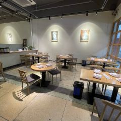 隔壁饭店 User Photo