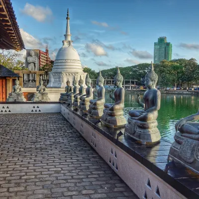 โรงแรมใกล้Meera Masjid