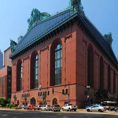 โรงแรมใกล้Champaign Amtrak Station