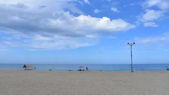 洛山海水浴場