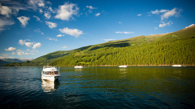 New Cultural Tourism Kanas Lake Yacht