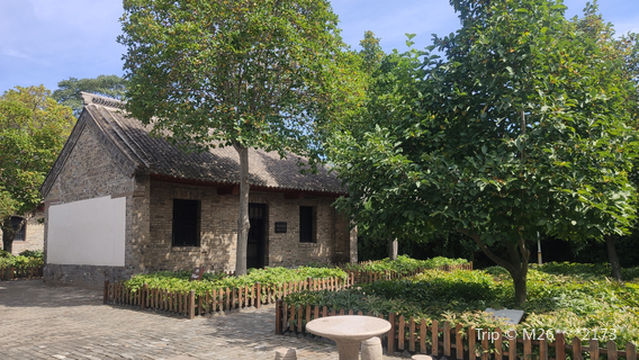 Balujun Shan Dongjunqu Silingbu Site