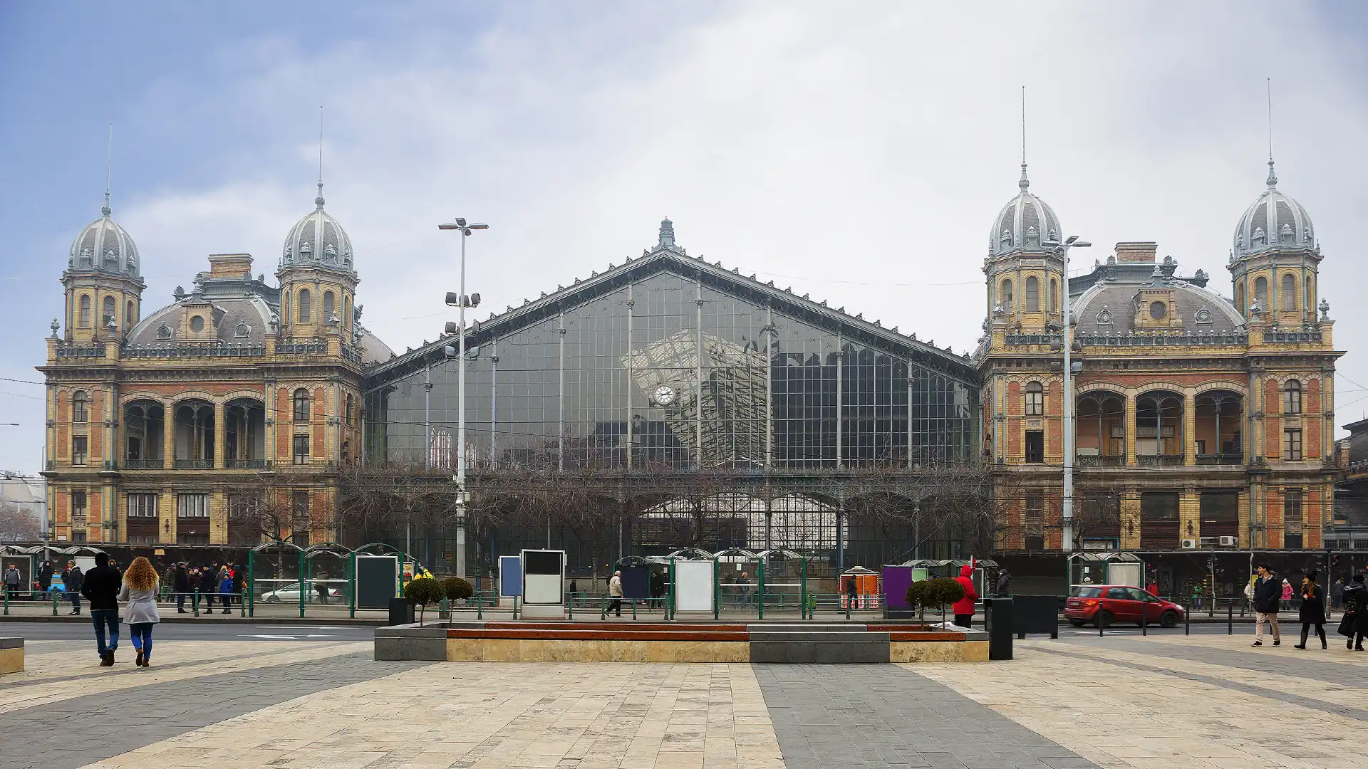 Hotels near Budapest Western Railway Station