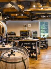 Yankee Hill Winery & Cooking School