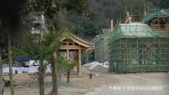 Zhaoyun Mausoleum