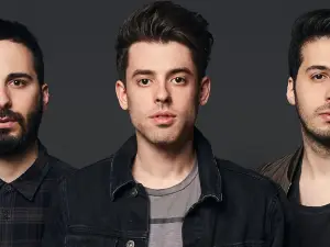 Cash Cash Concert