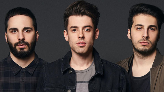 Cash Cash Concert