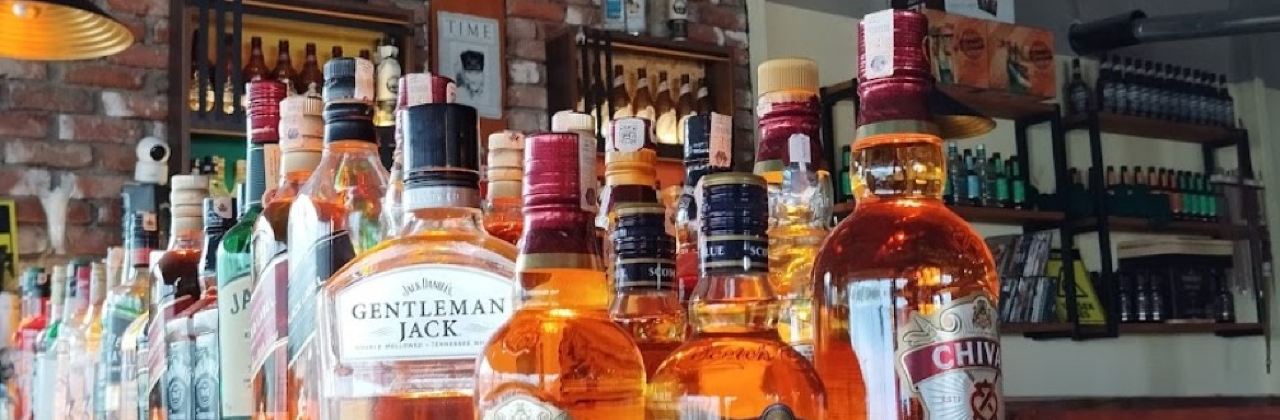 The Hangout Gastro Pub