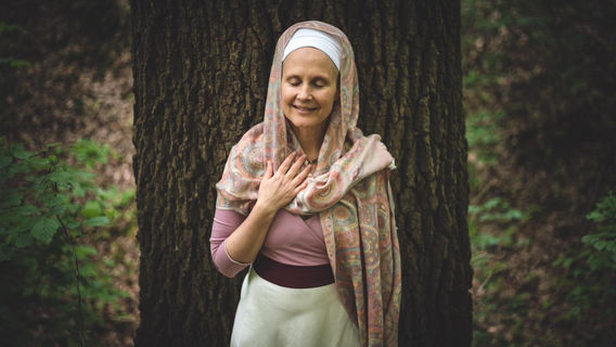 Linz | Snatam Kaur Tour