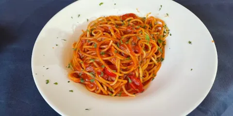 Cafe Restaurant Cadena