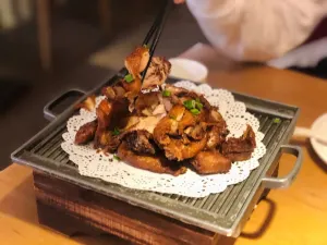 Lü SHI CUISINE