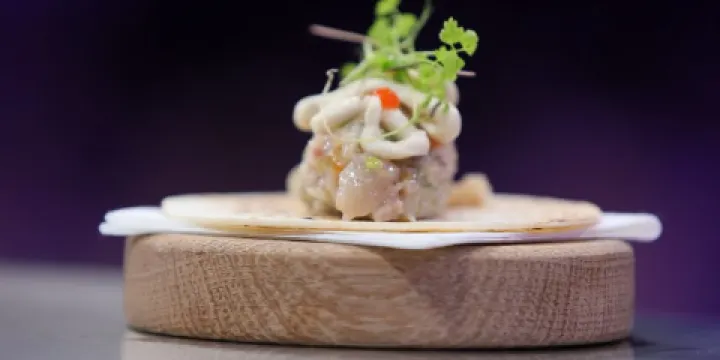 LA TASQUERÍA AND JAVI ESTÉVEZ