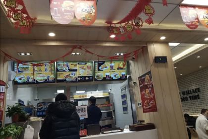 华莱士·全鸡汉堡(太康店)