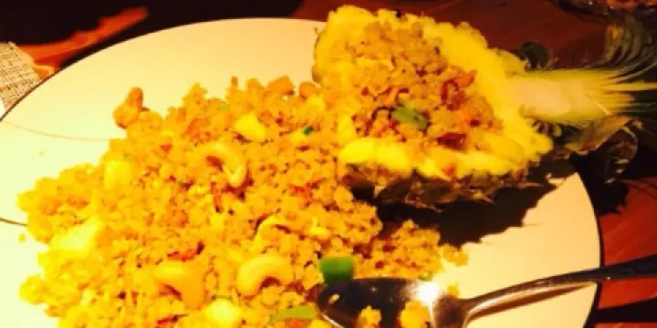 Rawang Beansprouts Chiken Rice Restaurant