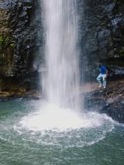 Paraeso Waterfall