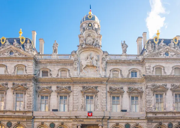 Hotel dekat Église Évangélique Arménienne