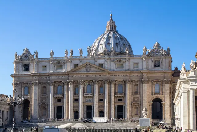 11 of the World's Most Majestic Cathedrals