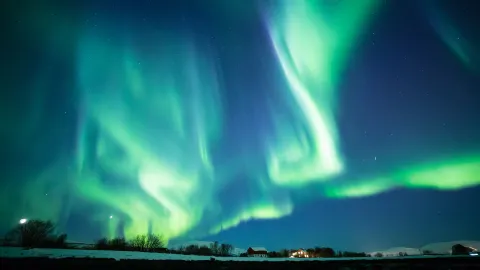 Aurora Chasing in Tromso attraction in Troms