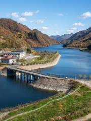 Yunfeng Lake Tourist Area