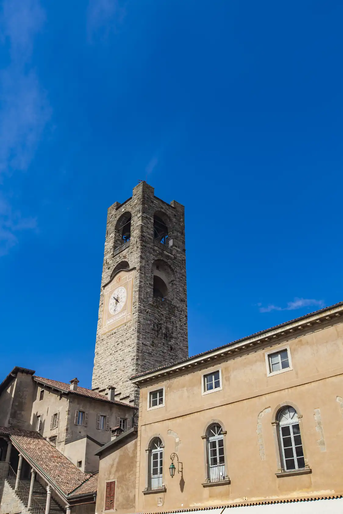 Hotels near Torre Civica