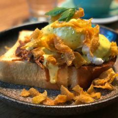 Operator 25張用戶圖片